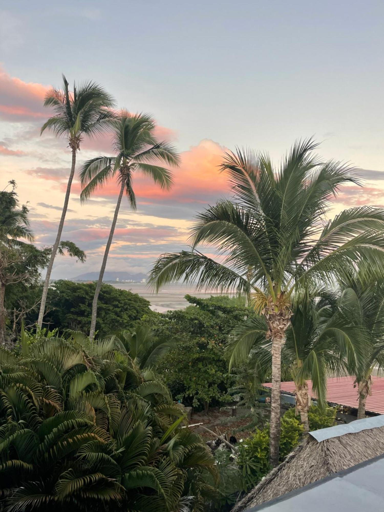 San Carlos Surf Resort & Eco Lodge Luaran gambar